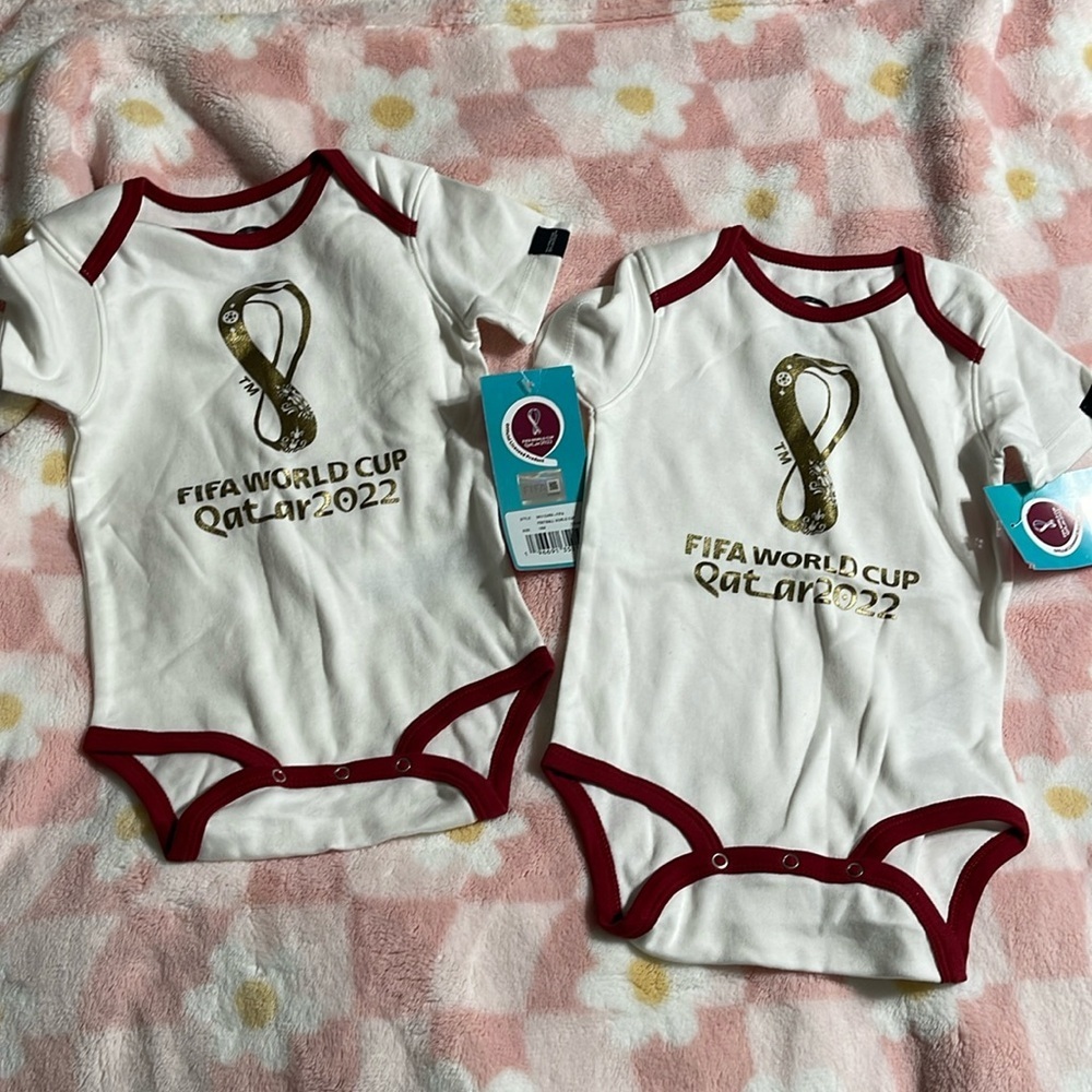 New set/2 FIFA world cup Qatar 2022 onesies 18mth